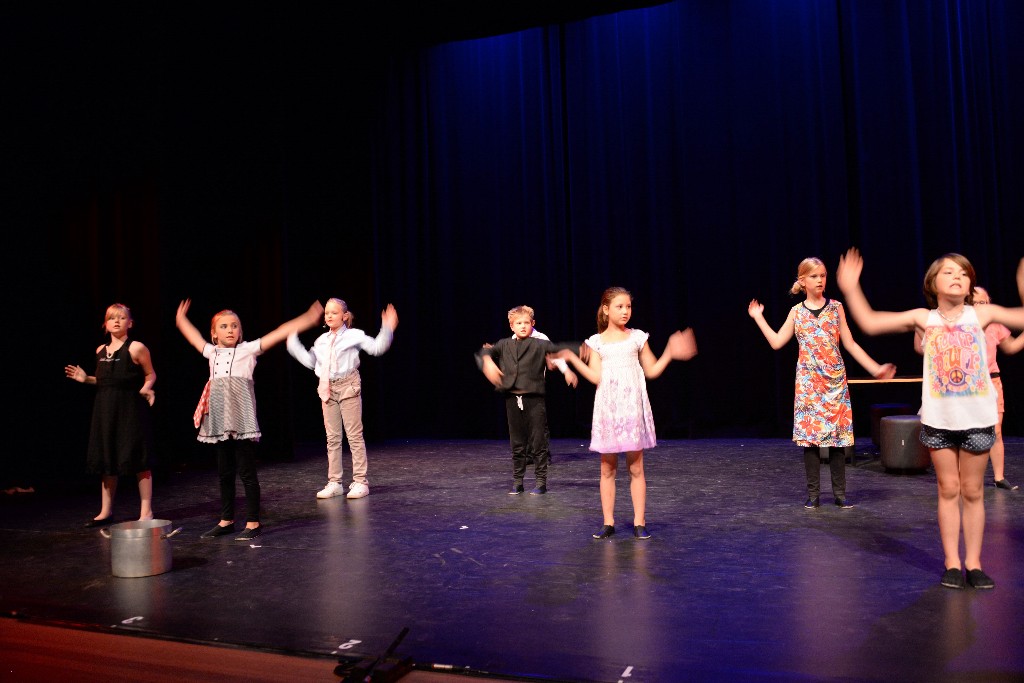 ../Images/Musical Nanny de Vries 086.jpg